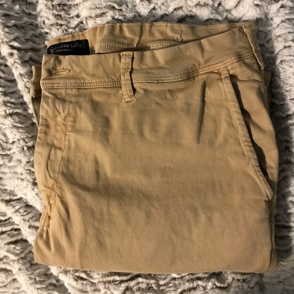 American Eagle Extreme Flex Khaki Skinny Pant